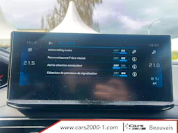 Peugeot 3008  BlueHDi 130ch S&S EAT8 Allure Pack occasion - Photo 28