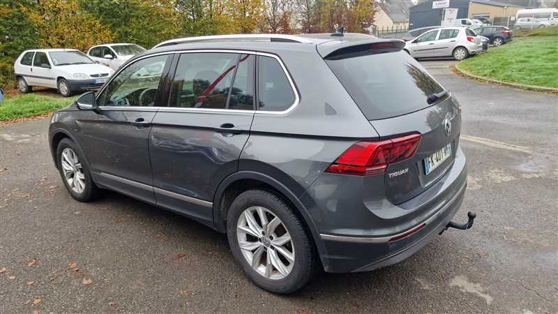 Volkswagen   TIGUAN 2.0 TDI 150CV DSG7 CARAT occasion - Photo 3