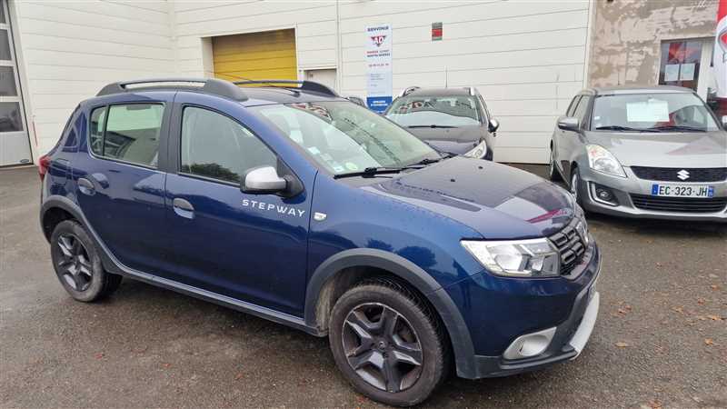 Dacia Sandero Stepway  SANDERO STEPWAY 1.5 DCI 90CV EXPLORER occasion - Photo 1