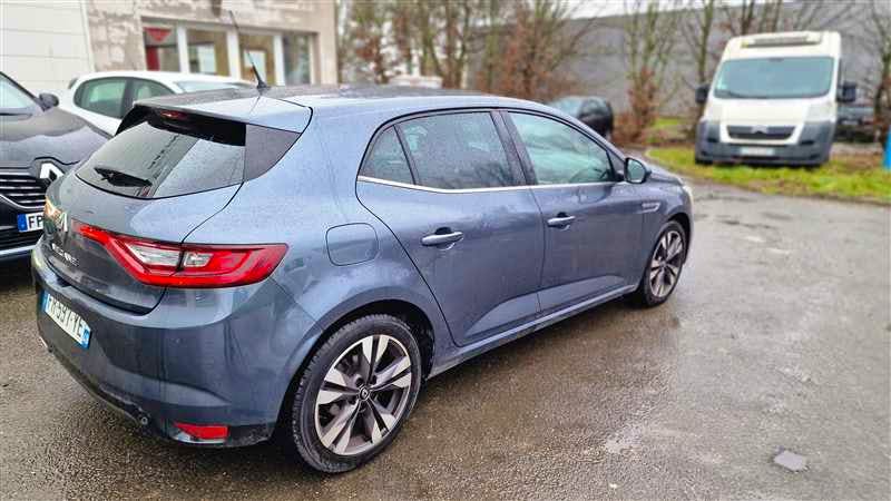 Renault Mégane  MEGANE IV 1.5BLUE DCI 115CV  INTENS occasion - Photo 2