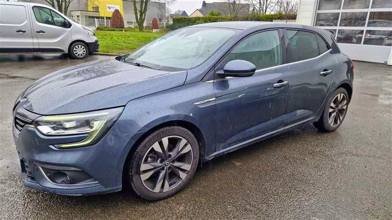 Renault Mégane  MEGANE IV 1.5BLUE DCI 115CV  INTENS occasion - Photo 4