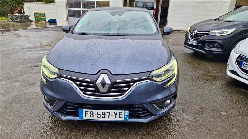 Renault Mégane  MEGANE IV 1.5BLUE DCI 115CV  INTENS occasion - Photo 5