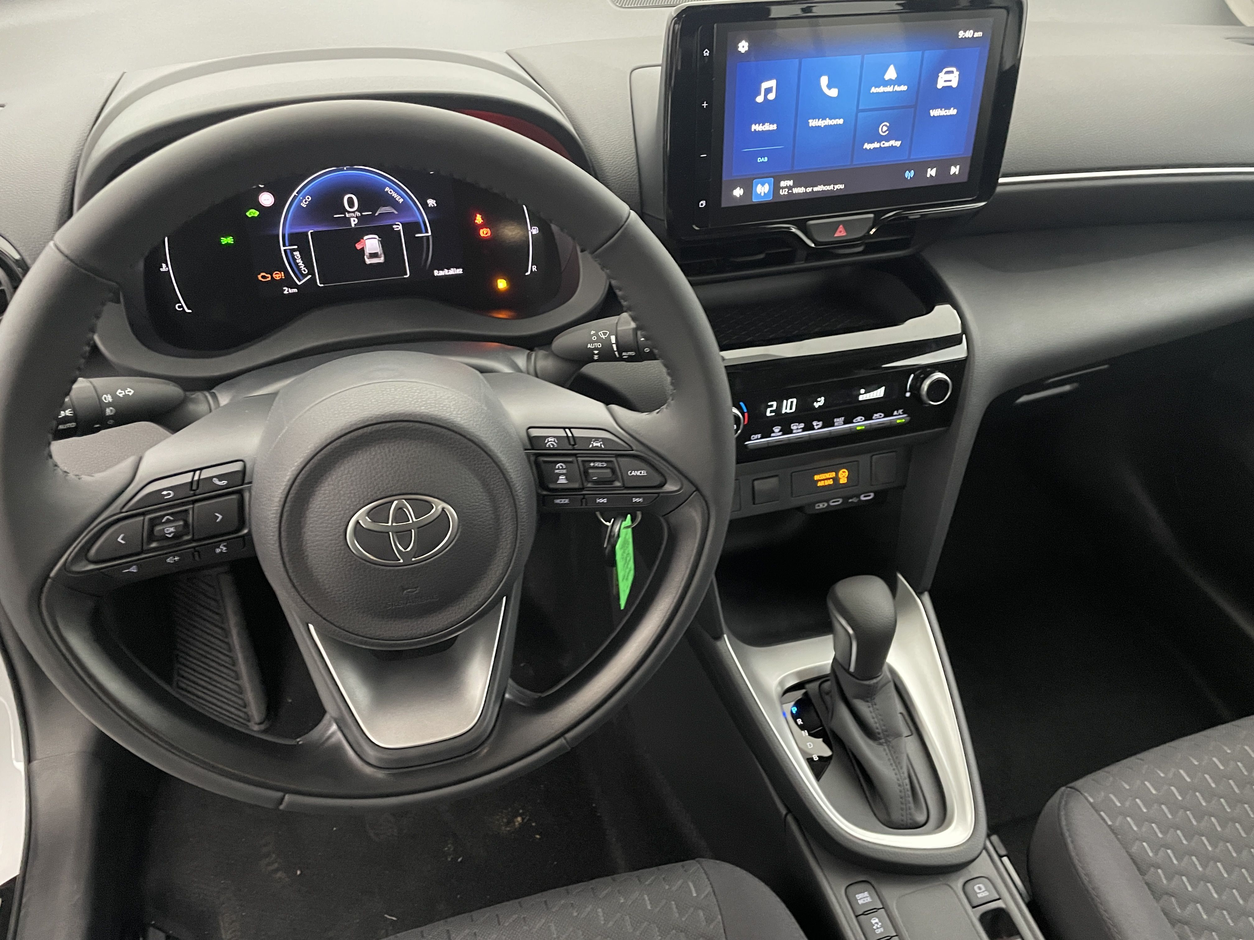 Toyota YARIS CROSS  116h 2WD Comfort 1.5VVT-iE Hybrid AT occasion - Photo 14