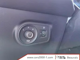 MG ZS  1.5 L Hybrid+ 197 ch Luxury occasion - Photo 2