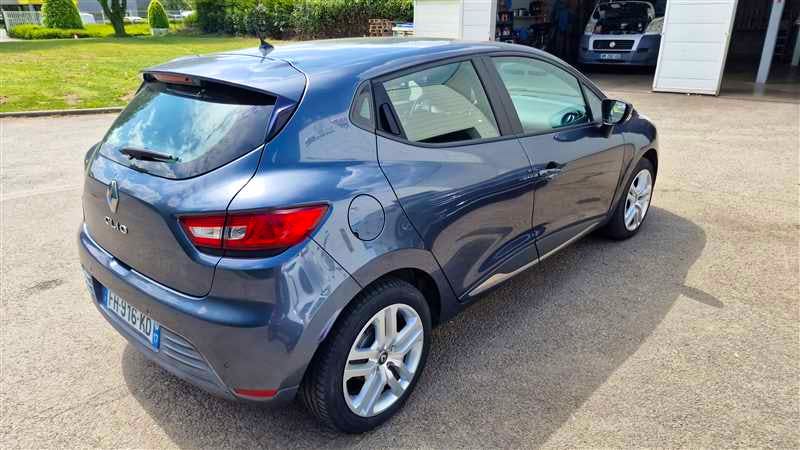Renault Clio  CLIO IV 1.5 DCI 75CV E6C BUSINESS occasion - Photo 3