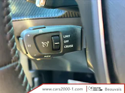 Peugeot 2008 Hybrid 145 e-DCS6 Allure occasion - Photo 12