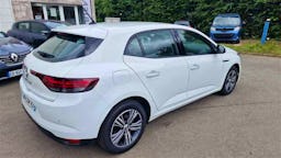 Renault Mégane  MEGANE IV  BLUEDCI 115CV EVOLUTION occasion - Photo 2