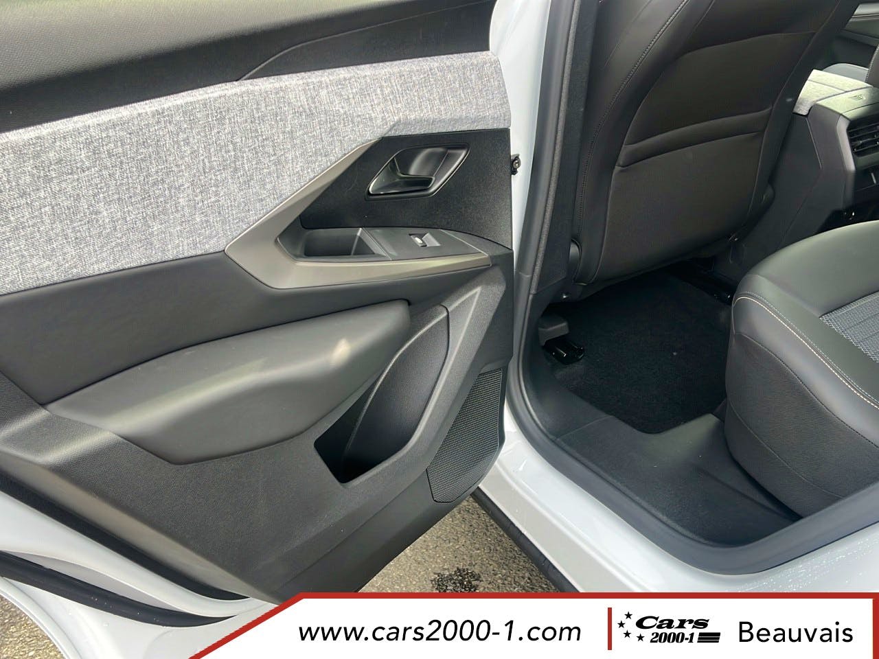 Peugeot 3008  Hybrid 136 e-DCS6 Allure occasion - Photo 17