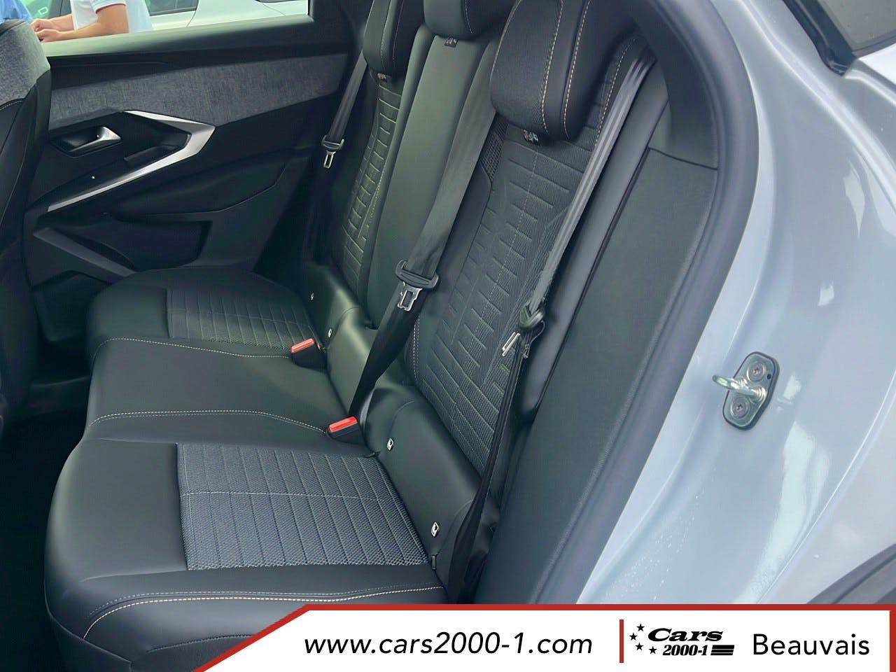 Peugeot 3008  Hybrid 136 e-DCS6 Allure occasion - Photo 9