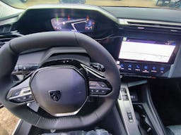 Peugeot 408  130 ch S&S EAT8 Allure Pack SIEGE CHAUFFANT / GPS / CAMERA DE RECUL occasion - Photo 14