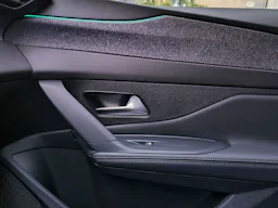 Peugeot 408  130 ch S&S EAT8 Allure Pack SIEGE CHAUFFANT / GPS / CAMERA DE RECUL occasion - Photo 11