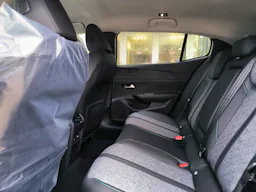 Peugeot 408 130 ch S&S EAT8 Allure Pack SIEGE CHAUFFANT / GPS / CAMERA DE RECUL occasion - Photo 26