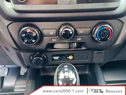 Isuzu D-Max  SPACE CABINE A/T B-STRONG - 2.2 occasion - Photo 22