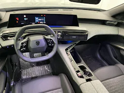 Peugeot 5008 Hybrid 145 ch e-DCS6 Allure occasion - Photo 11