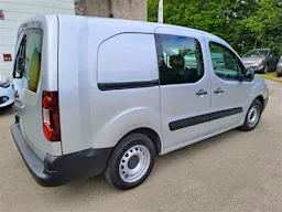 Citroën Berlingo  BERLINGO CAB APPRO XL 1.6 BHDI 100CV CONFORF occasion - Photo 2