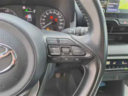 Toyota TOYOTA YARIS YARIS 1.5 116H occasion - Photo 14