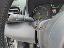 Toyota TOYOTA YARIS YARIS 1.5 116H occasion - Photo 15