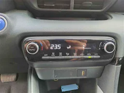 Toyota TOYOTA YARIS  YARIS 1.5 116H occasion - Photo 19