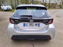 Toyota TOYOTA YARIS YARIS 1.5 116H occasion - Photo 4