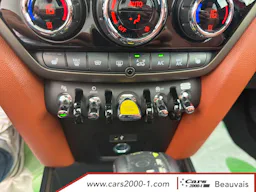 Mini Countryman  125 - 95 ch ALL4 BVA6 Cooper SE Edition Premium Plus occasion - Photo 17