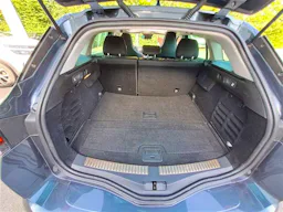 Renault Mégane  MEGANE IV ESTATE 1.5 BDCI 115CV RS LINE EDC occasion - Photo 7