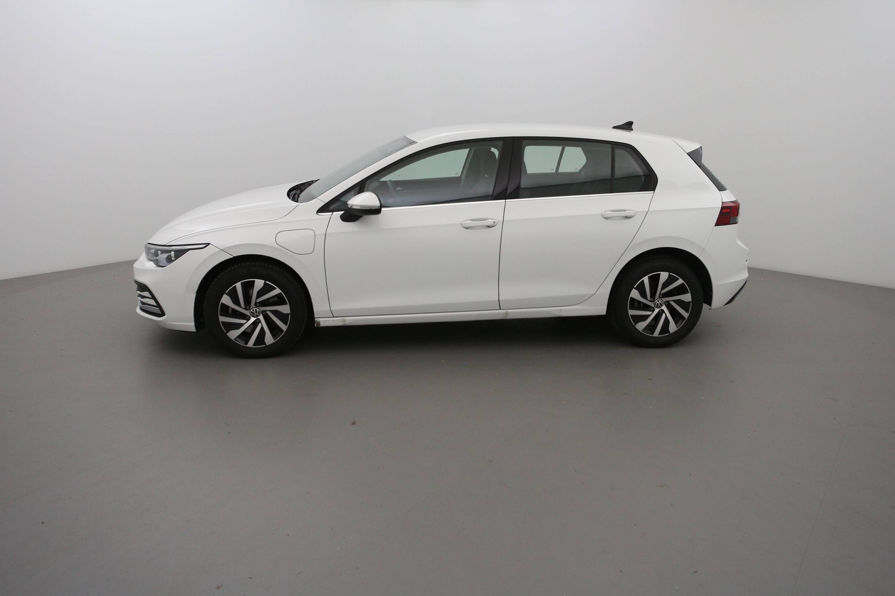 Volkswagen Golf  1.4 Hybrid Rechargeable OPF 204 DSG6 Style occasion - Photo 8