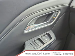 MG ZS 1.5 L Hybrid+ 197 ch Luxury occasion - Photo 31