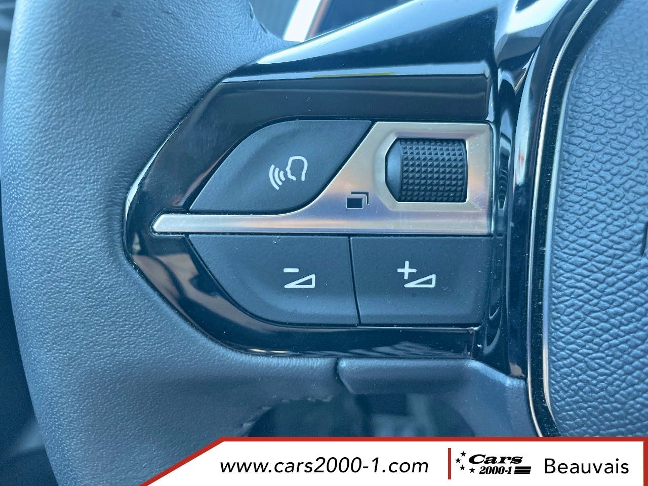 Peugeot 208  Hybrid 100 e-DCS6 Allure occasion - Photo 19