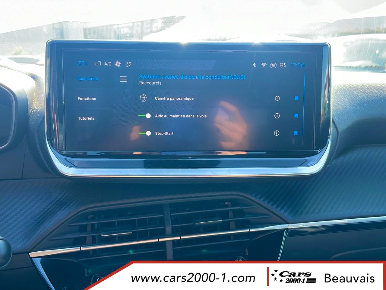 Peugeot 2008  Hybrid 136 e-DCS6 Allure occasion - Photo 28