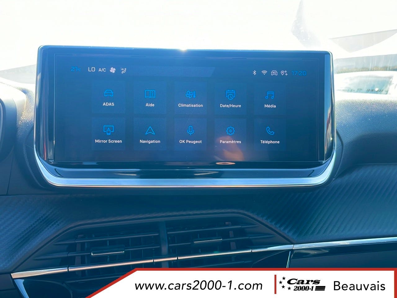 Peugeot 2008  Hybrid 136 e-DCS6 Allure occasion - Photo 31