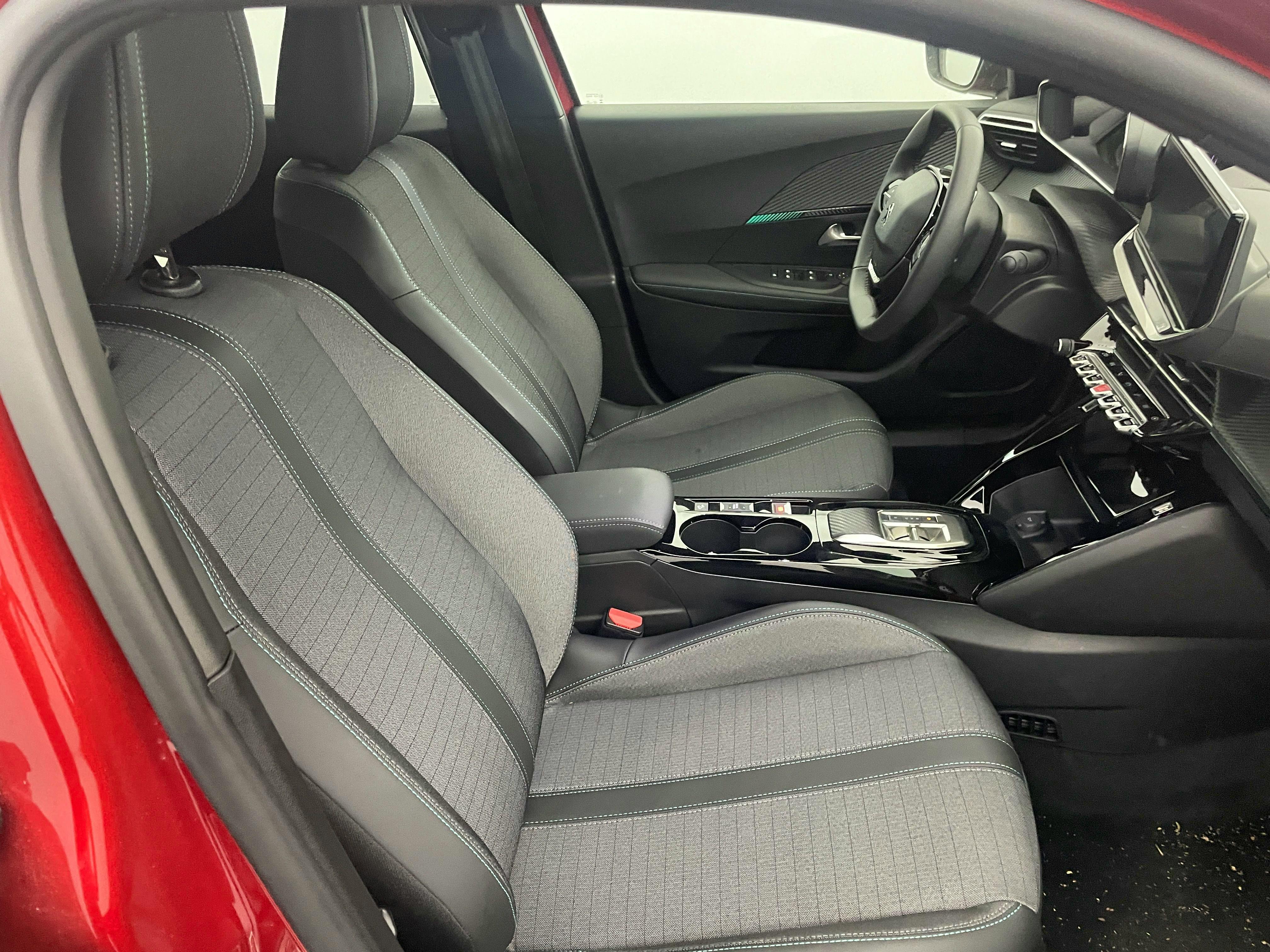 Peugeot e-2008  136 ch Allure Pack occasion - Photo 13