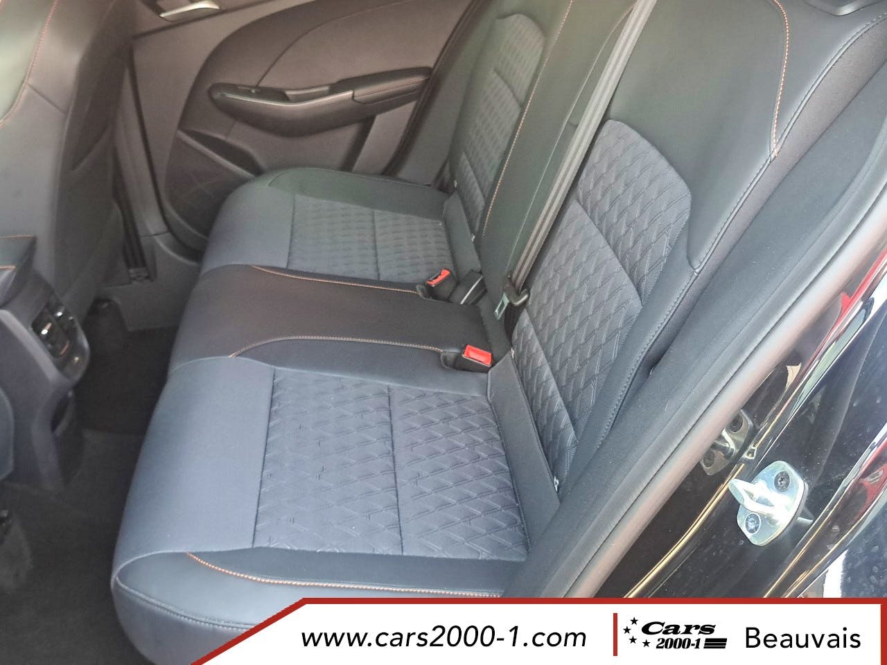 MG MG3  1.5 L Hybrid+ 195 ch Luxury occasion - Photo 9