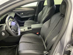 Peugeot 308  Hybrid 145 e-DCS6 GT occasion - Photo 9