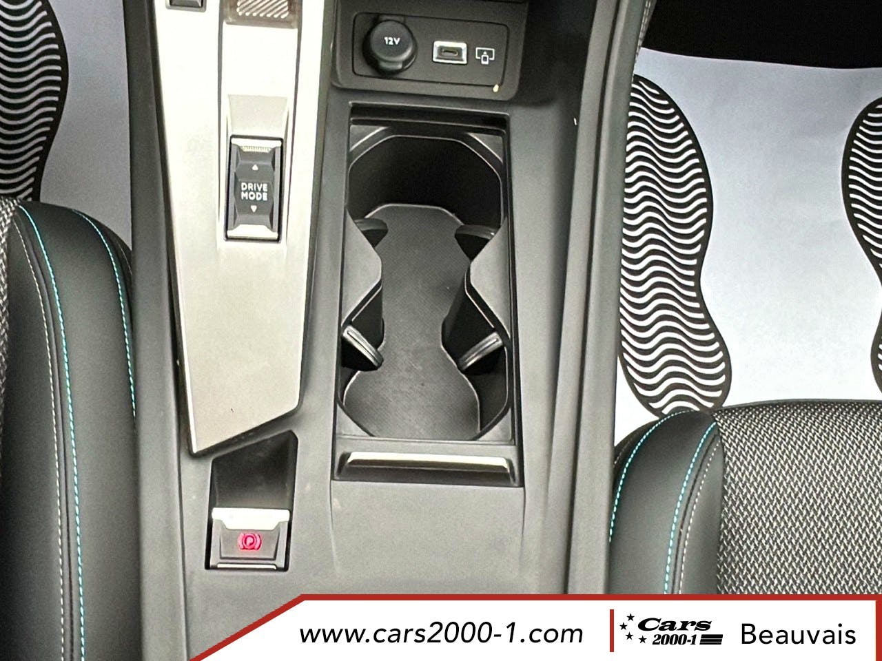 Peugeot 308  BlueHDi 130ch S&S EAT8 Allure occasion - Photo 24