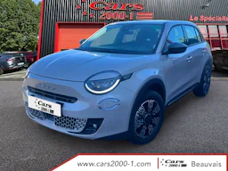 Fiat 600  T-Gen 3 1.2 Hybrid 145ch eDCT6 Pop occasion - Photo 1