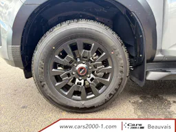 Isuzu D-Max  CREW CABINE A/T NITRO SPORT occasion - Photo 15