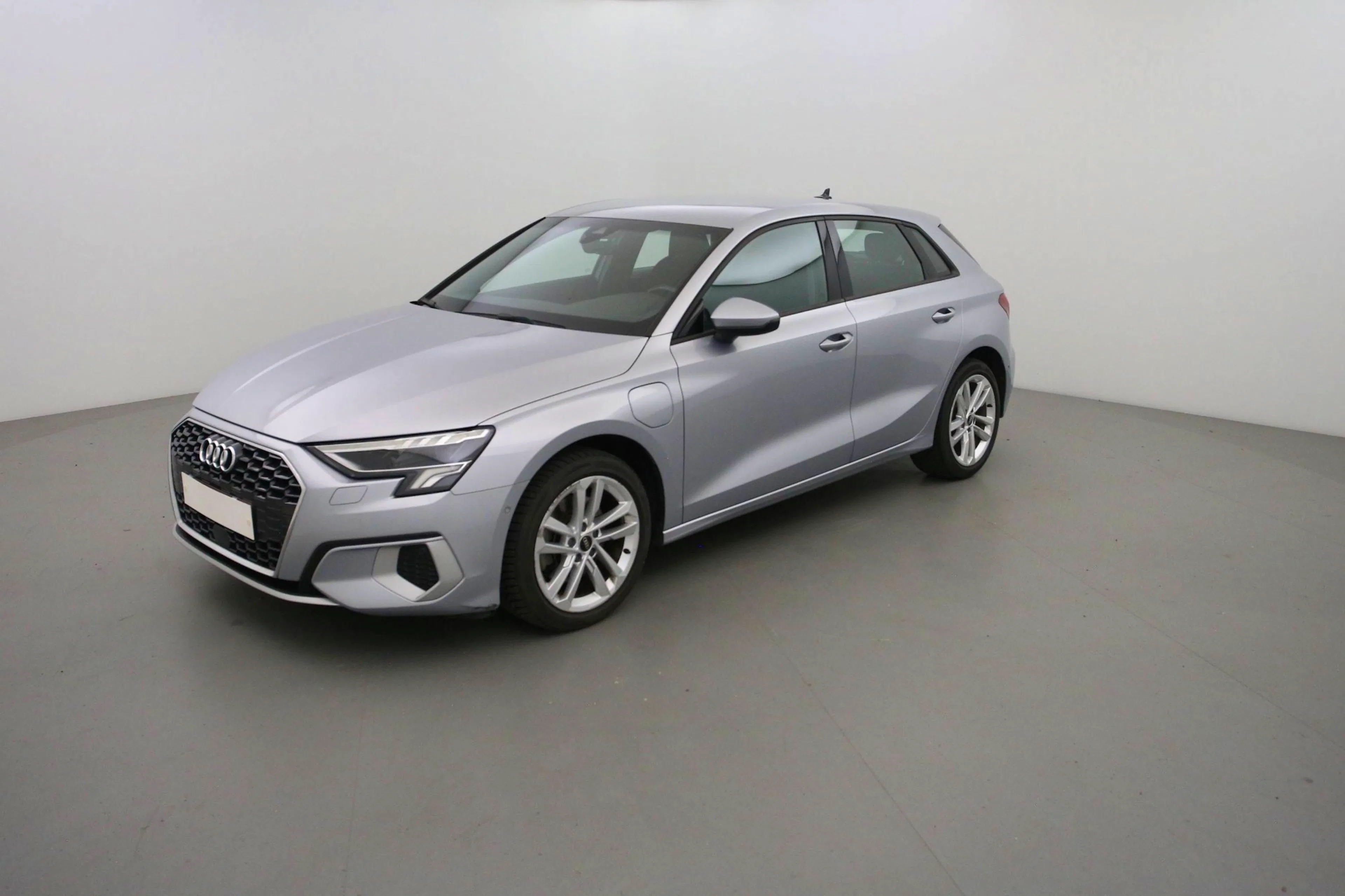 Audi A3 Sportback 40 TFSIe 204 S tronic 6 Design Luxe occasion