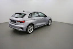 Audi A3 Sportback 40 TFSIe 204 S tronic 6 Design Luxe occasion - Photo 5