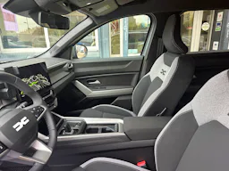 Dacia Bigster  1.8 HYBRID 155CH JOURNEY occasion - Photo 15