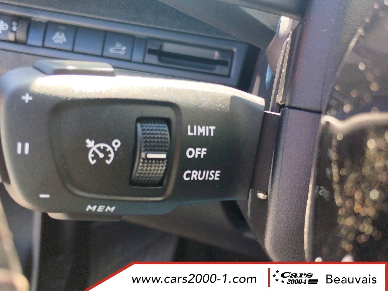 Peugeot 3008  Hybrid 136 e-DCS6 Allure Pack occasion - Photo 12