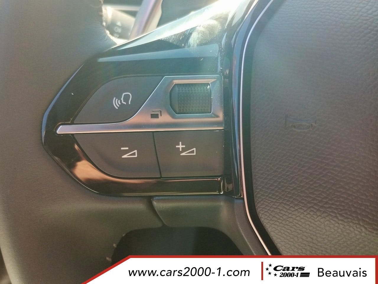 Peugeot 3008  Hybrid 136 e-DCS6 Allure Pack occasion - Photo 20