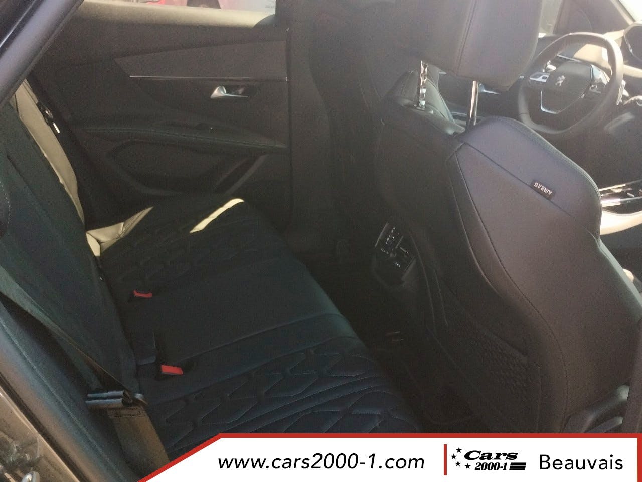 Peugeot 3008  Hybrid 136 e-DCS6 Allure Pack occasion - Photo 9