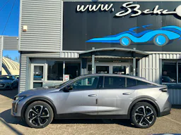 Peugeot 408 130 ch S&S EAT8 Allure Pack JTES 19" / GPS / CAMERA 360 / sieges chauffants occasion - Photo 5