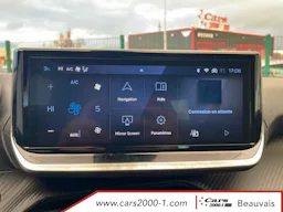 Peugeot 2008  Hybrid 145 e-DCS6 Allure occasion - Photo 11