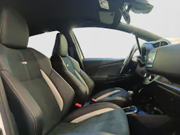 Toyota Yaris Hybride 100h GR SPORT occasion - Photo 11