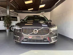 Volvo XC60  T6 Recharge AWD 253 ch + 145 ch Geartronic 8 Ultimate Style Chrome occasion - Photo 3