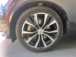 Volvo XC60  T6 Recharge AWD 253 ch + 145 ch Geartronic 8 Ultimate Style Chrome occasion - Photo 4