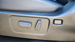 Isuzu D-Max SPACE CABINE A/T PRESTIGE occasion - Photo 13