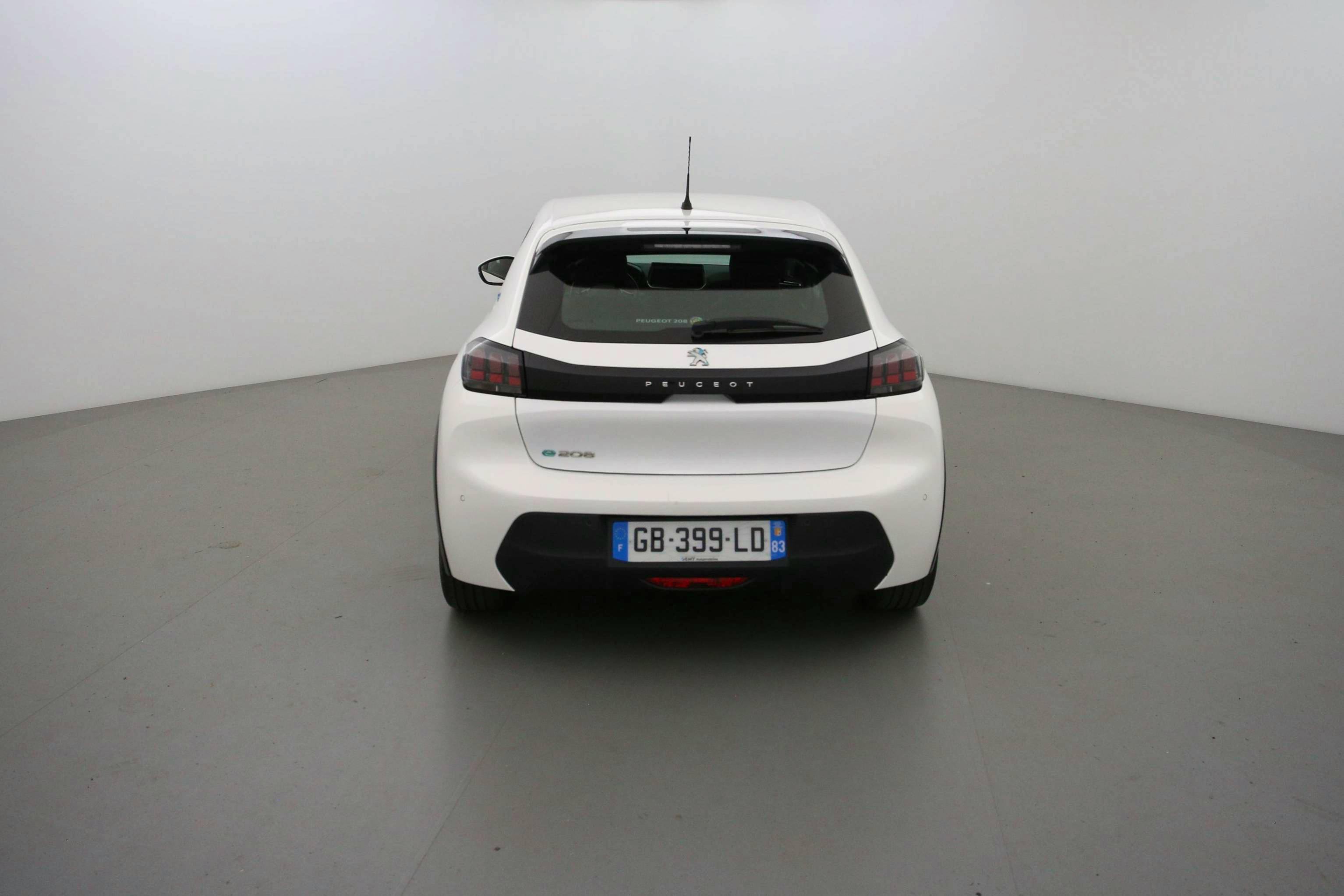 Peugeot 208  ELECTRIQUE 50 KWH 136 ACTIVE BUSINESS R occasion - Photo 6