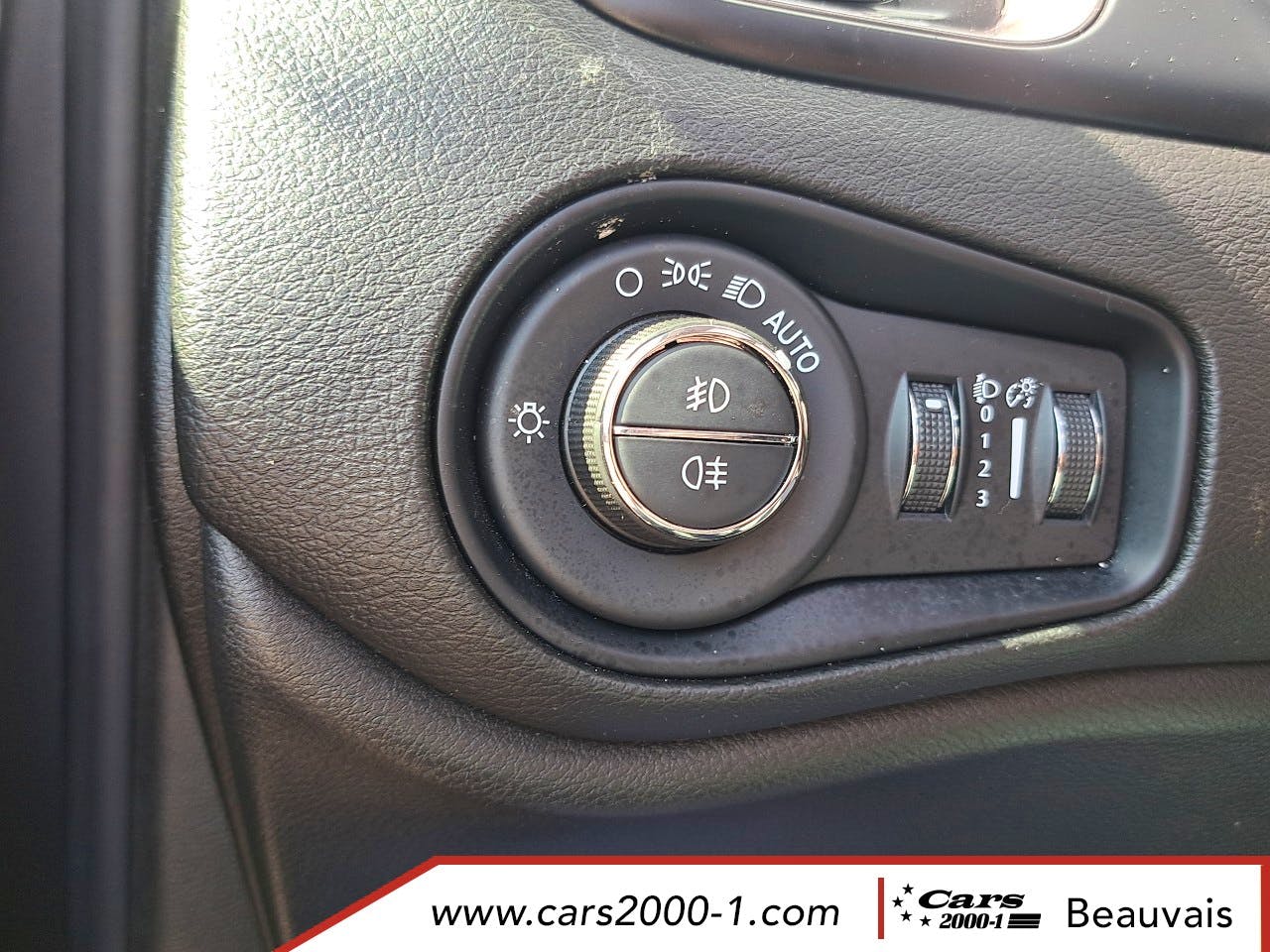 Jeep Renegade  1.5 Turbo T4 130 ch BVR7 e-Hybrid Limited occasion - Photo 20